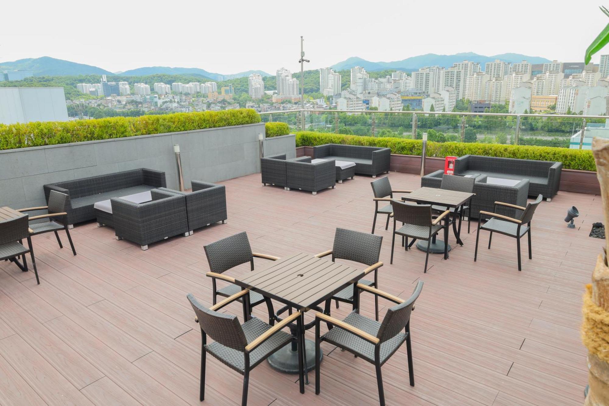 סאונגנאם Hotel Skypark Central Seoul Pangyo מראה חיצוני תמונה
